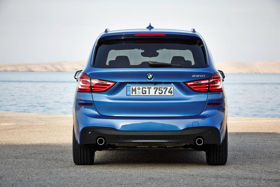  BMW 220i Gran Tourer M Sport Package 2015 года  (фото 13 из 32)
